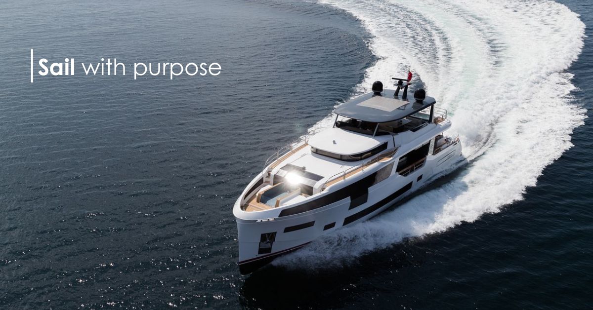 A luxury yacht sailing on the high seas at sunset, representing Camino al Mare's values of freedom and precision.